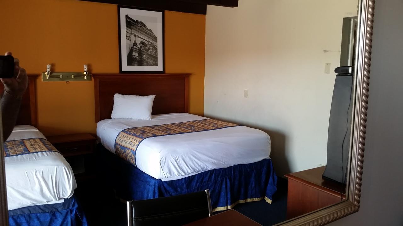 Glancy Motel Clinton Luaran gambar